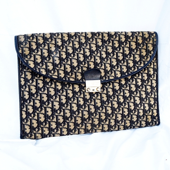 WEEKEND FLASH SALE!! 💯 Rare Dior Vintage 70s Oversized Monogram Clutch - Picture 12 of 17